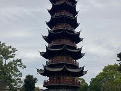 -龙华寺