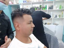 -贝勒爷专业男发