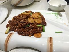 爆炒腰花-闫府私房菜·百年鲁菜(恒隆店)