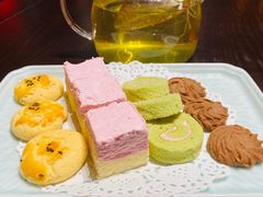 -丽华园·武汉地标楚菜餐厅(青山江滩店)