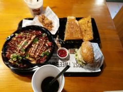 -The Habit Burger Grill 哈比特汉堡(复兴soho店)