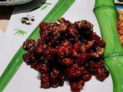 酱爆核桃鸡丁-大眼锅贴水饺(河东店)