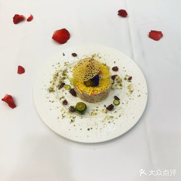 明斯克白俄餐厅明斯克奥利维耶沙拉图片