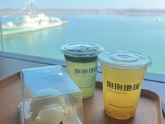-抱抱地球咖啡馆(国家海洋博物馆店)