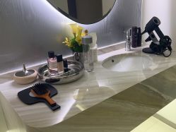 -明潪Selfology升维护理中心