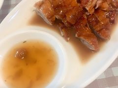 港式秘制烧鸭-阿政粤小馆(中央大街店)