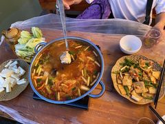 -古城苗家土菜馆(河景餐厅店)