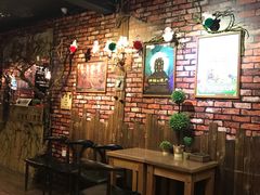 -MAX伯爵趣味互动密室逃脱(大坪D馆店)