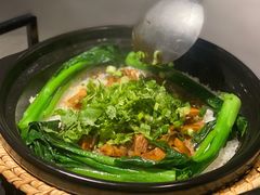 鲍鱼煲仔饭-凤园椰珍·臻品椰子鸡(保利时光里店)