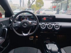 -上海星瀚奔驰4S店(红柳路店)