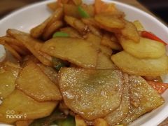 尖椒土豆片-妈妈的味道(工人体育场东路店)