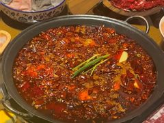 -旧街市鲜货老火锅(大光路店)