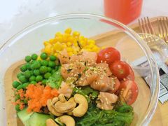 海鲜三文鱼波奇饭-Miss Fresh轻食(南京西路店)