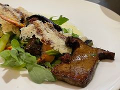 炭烤牛肝菌与蔬菜柠檬橄榄油黑醋-BONAZZA 意大利餐厅