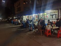 -广味炭炉鸡煲(宝业路分店)