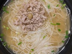 -胖子鱼粉(采霞街店)