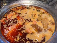 -老船舫·现做活鲜鱼馆(东郊记忆店)