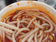 -覃肥叔桂林米粉(粮道街店)