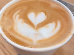 CJ&nbsp;热拿铁-COFFii&JOY(龙江新城市广场店)