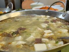 -秦臻海鲜农家乐(奉贤店)