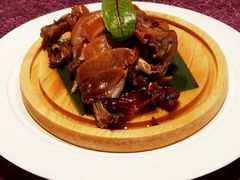 桂花木烟熏蜜鸭-西郊庄园丽笙大酒店-丽清轩中餐厅