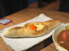 混合奶酪哈恰普里-格鲁·秀色Georgia’s Feast