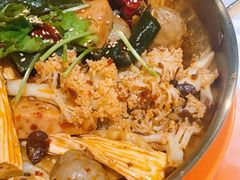 -小山城麻辣香锅(新邻生活广场店)