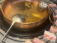 -阿山卓·野生菌火锅·纳西火塘烤肉