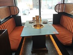-铭牛烧肉·和牛海鲜自助(高新月牙湖店)