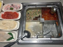 -海底捞火锅(新松江路店)