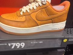 -NIKE上海青浦优选体验店