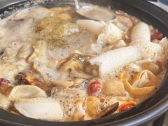 -罗记又添缘竹荪山药鸡·野生菌火锅(西园南路店)