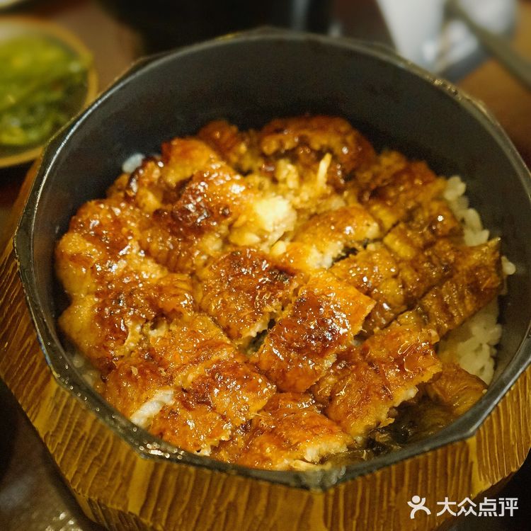 鳗几·现切现串现烤鳗鱼，三种吃法让人大呼过瘾！