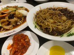 -桃园中华料理炸酱面(燕儿岛路店)