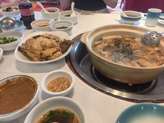 -天宜隆蘑菇宴火锅(石景山旗舰店)