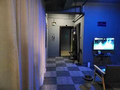 -VR 间客漫·PS电玩·虚拟现实包间游戏电竞(街道口店)