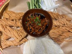 -魏铭鱼头捞饭(晋阳路店)