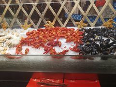 -四海一家自助餐(益田假日广场店)