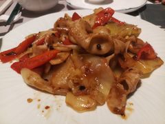 酸菜皱椒炒大肠-新兴·金羊座·粤菜点心(乐峰店)