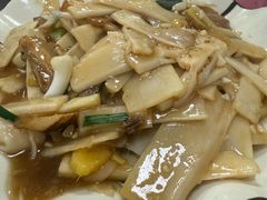 鲜笋炒瘦肉-华园农庄·特色炭烧鸡·北江河鲜
