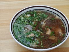 -清真·白家牛肉罩火烧老店(育才街店)
