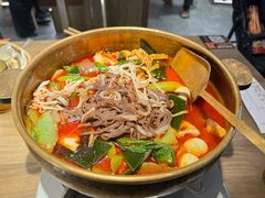 -毛肚向右·川渝毛肚王(经开永旺店)