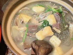 -古都历食南京菜·烤鸭·鸭血粉丝·汤包(南京博物院店)