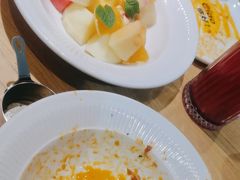 -菲滋意式餐厅(临平万达店)
