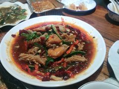 -鑫农夫炒鸡炒虾尾(农业路店)