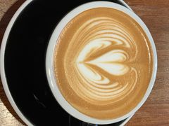 Latte-black rainbow coffee
