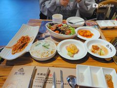 各类小菜-万兴佳烤肉·长白山老味道(宏泰广场店)