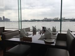 餐具摆设-白天鹅宾馆·流浮阁咖啡厅