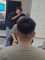 -苏豪路易士·嘉玛发廊