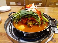 -喇喇排骨火锅·传统韩式脊骨汤(望京西园总店)